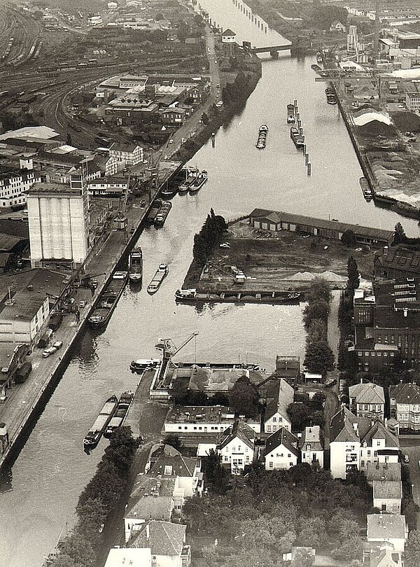 Luftbild Stau mit Wendehafen, 1965, Bild: Stadtplanungsamt Oldenburg / Stadtmuseum Oldenburg