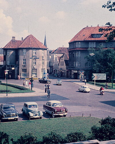 Hauptfeuerwache am Julius-Mosen-Platz