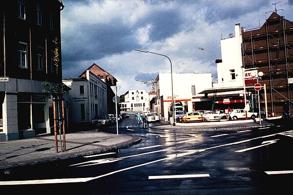 Die Tankstelle um 1980. Bild: Stadtmuseum Oldenburg.