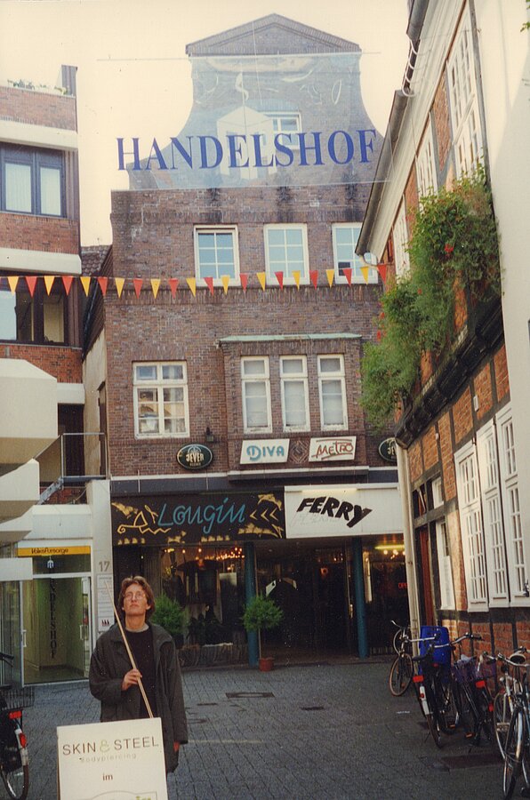 Achternstraße Gang zum Handelshof und Metro Oktober 1996. Bild: Stadtmuseum Oldenburg 