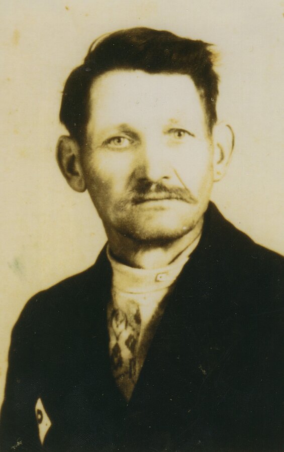 Der polnische Zwangsarbeiter Walenty S., geboren 1888, verstorben im Lager Rennplatz, beigesetzt auf dem Ohmsteder Friedhof. Bild: Stadtmuseum Oldenburg.